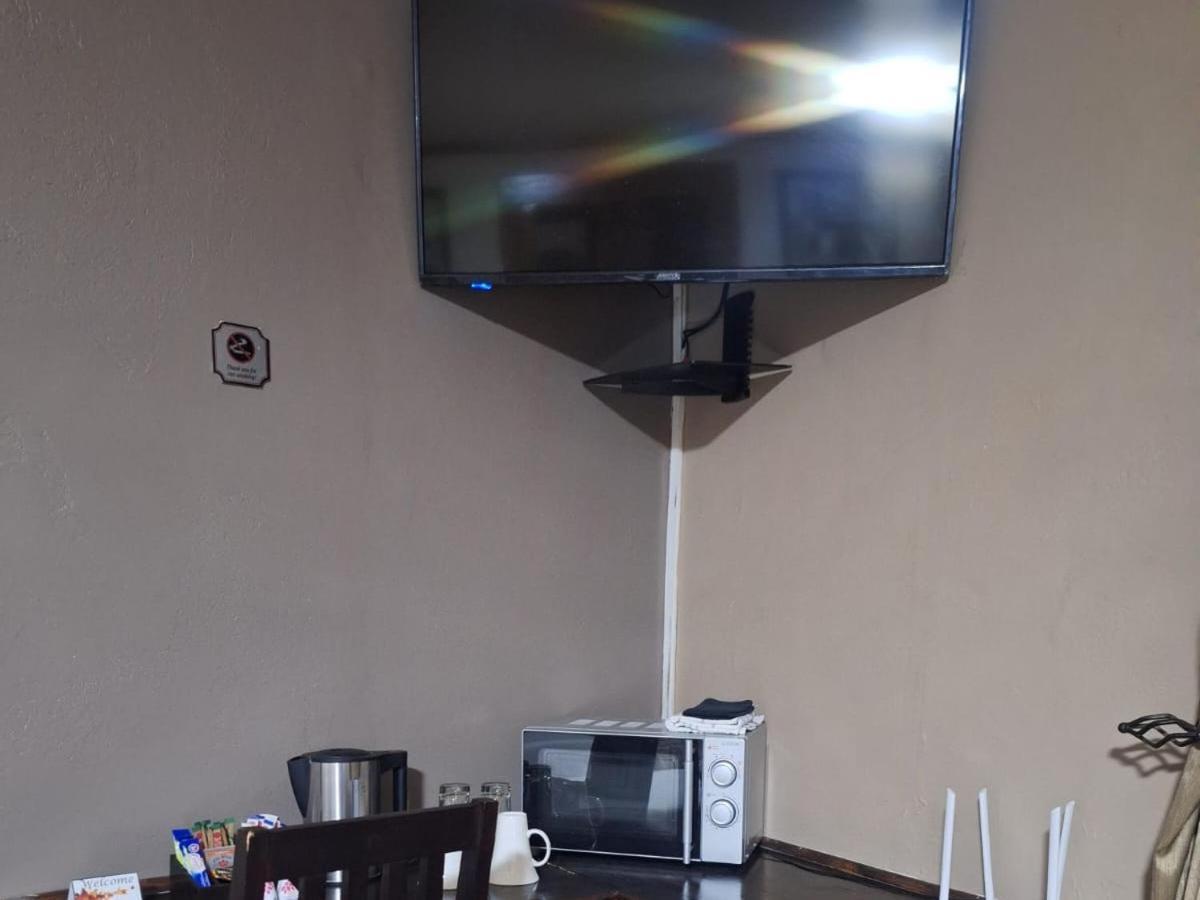7A Jameson Guesthouse Kimberley Bilik gambar
